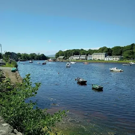 Moorings Greenway * Newport (Mayo)